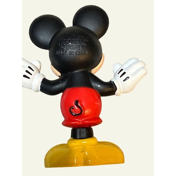 Disney 2013 Mattel Mickey Mouse Figure Collectible Toy 3" PVC Classic Design - Picture 5 of 14